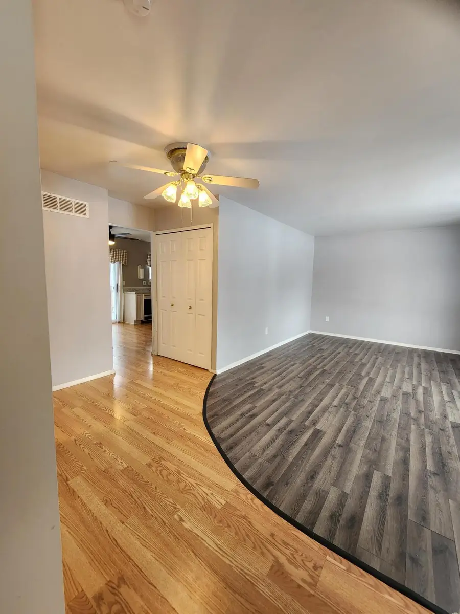 15447 Anthony Street, Romulus, MI 48174 - #2