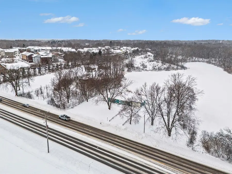 2967 Knapp Street Ne, Grand Rapids, MI 49525 - Image #2