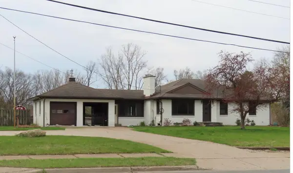 2132 4 Mile Road Ne, Grand Rapids, MI 49525