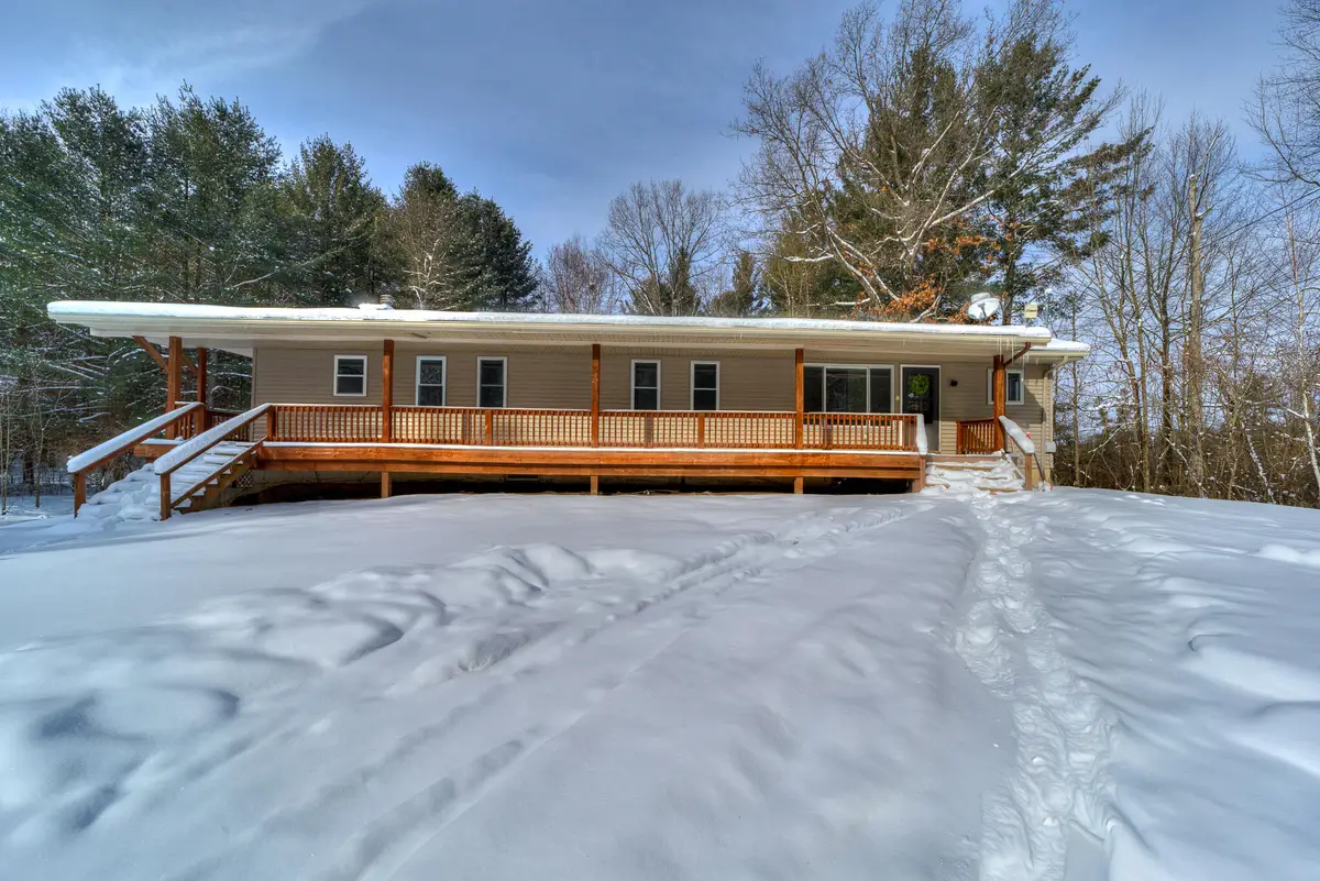 13095 19 Mile Road Ne, Gowen, MI 49326 - Image #1