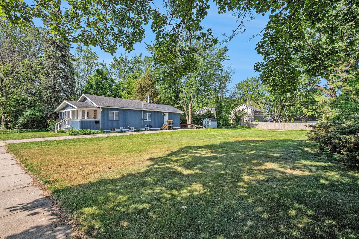 1006 St Joseph Street, South Haven, MI 49090 - Image #1