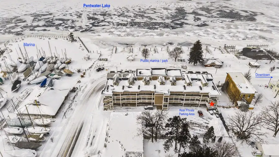 560 S Hancock Street #14, Pentwater, MI 49449 - Image #3