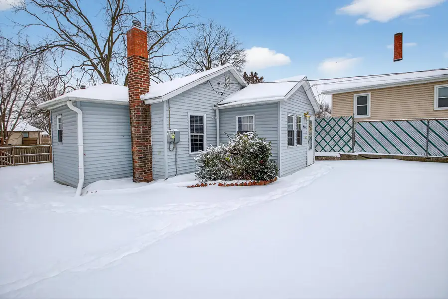 919 Lincoln Street, Jackson, MI 49202 - #2