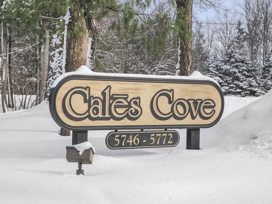 5766 Brookwood Place, Ludington, MI 49431 - Image #2