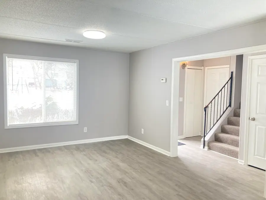 202 Fisher Avenue, Pontiac, MI 48341 - Image #3