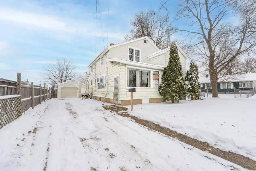 111 S Fountain Street, Marshall, MI 49068 - Image #2