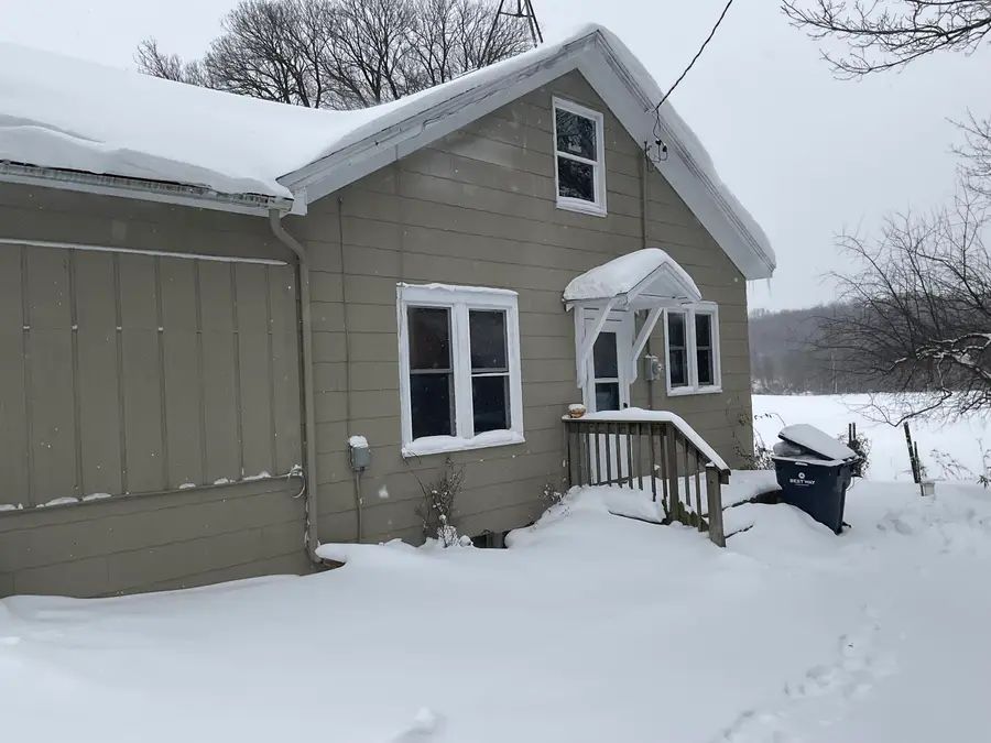 38983 County Road 215, Bangor, MI 49013 - Image #2