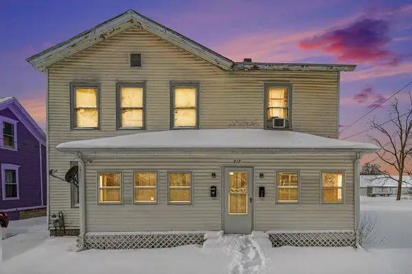 717 N Eaton Street, Albion, MI 49224