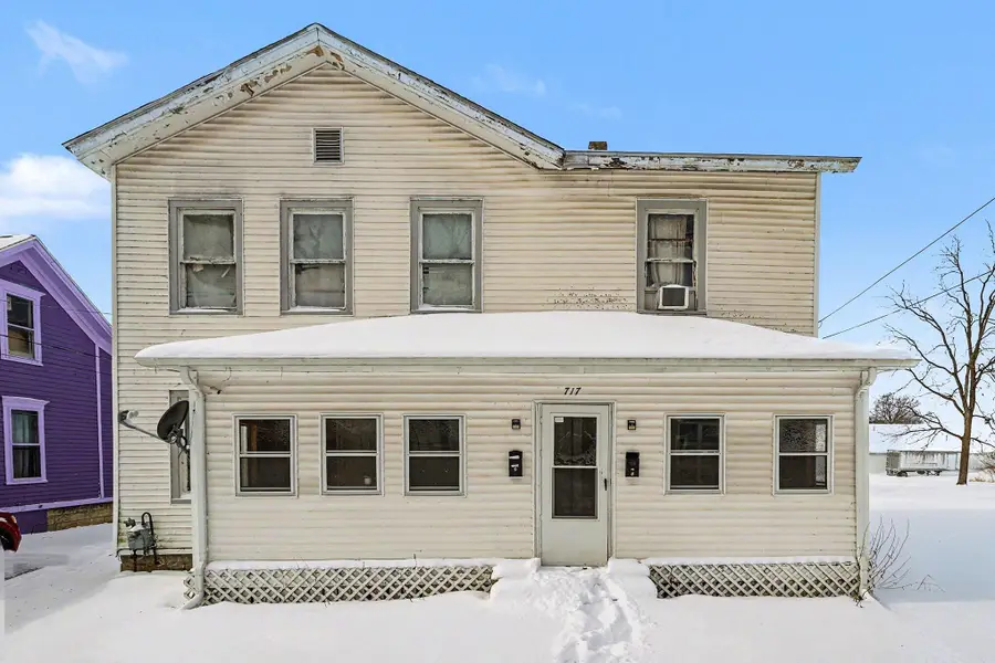 717 N Eaton Street, Albion, MI 49224 - Image #2