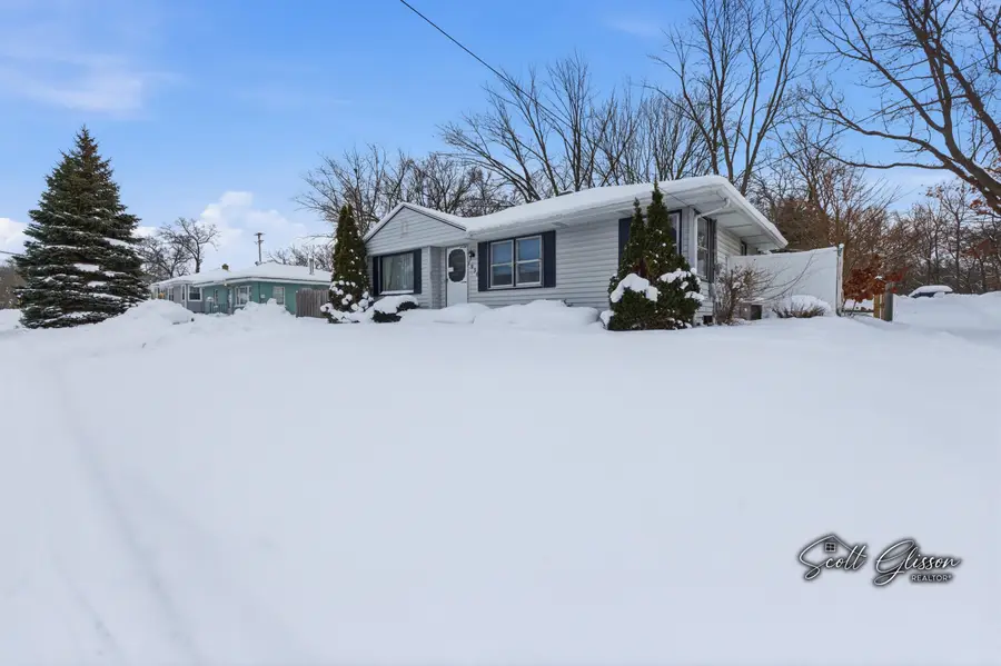 1930 36th Street Sw, Wyoming, MI 49519 - Image #3