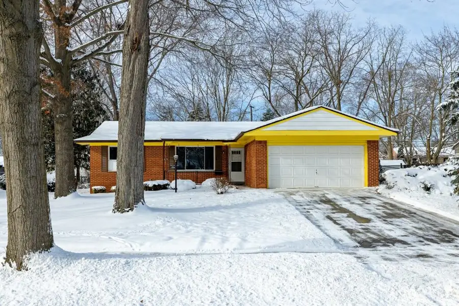 500 Old Creek Drive, Saline, MI 48176 - Image #2