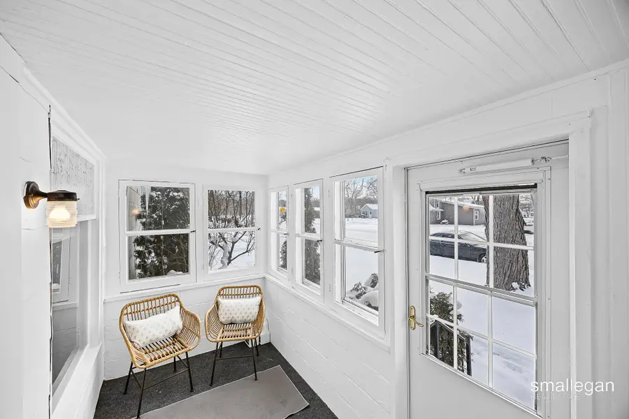 408 E Market Street, Greenville, MI 48838 - #2