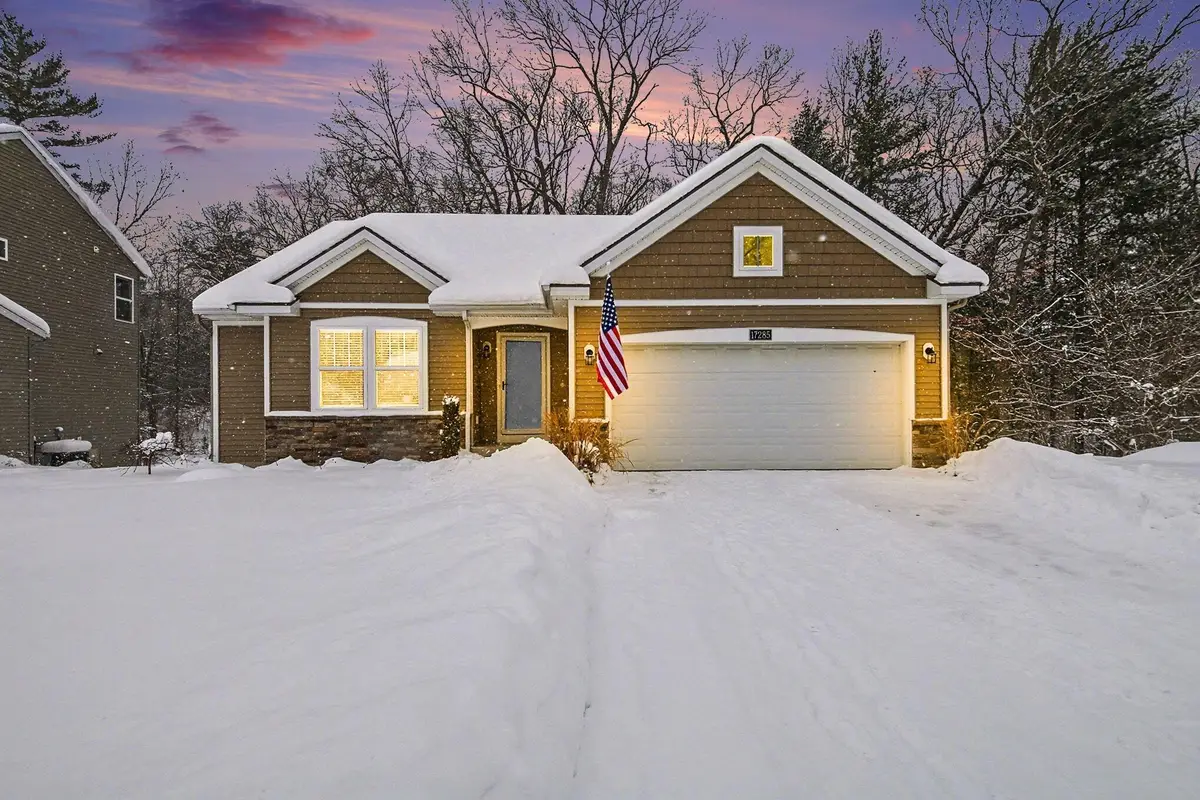 17285 Richton Drive, Nunica, MI 49448 - Image #1