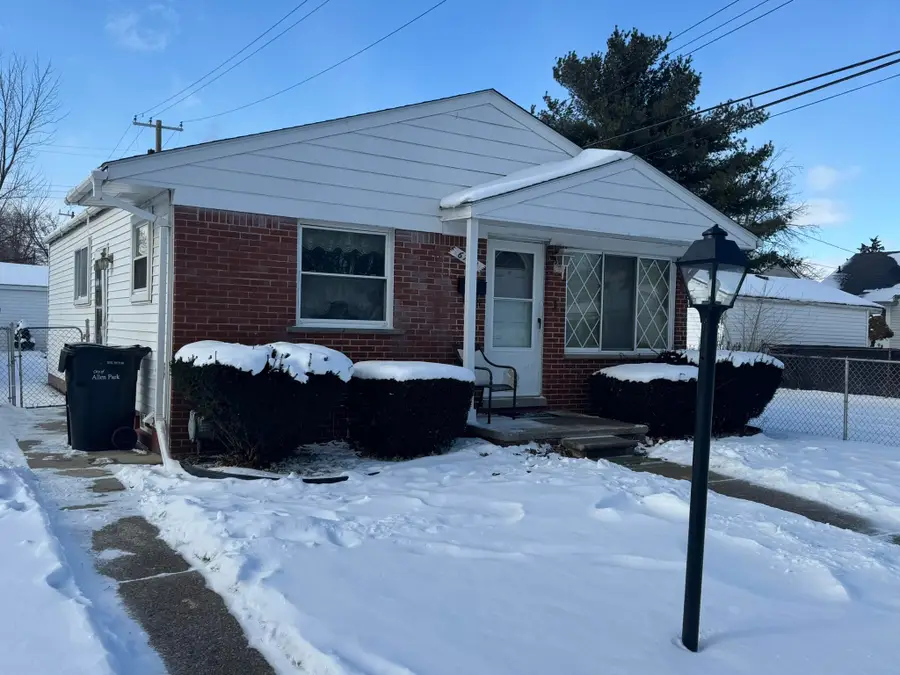 6730 Buckingham Avenue, Allen Park, MI 48101 - #3