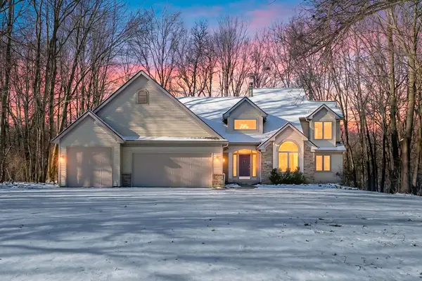 6147 Autumn Ridge, Richland, MI 49083