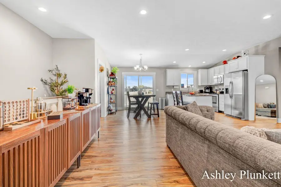 12189 Beauterra Lane, Middleville, MI 49333 - Image #3