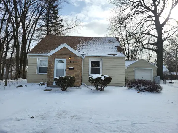 420 E Meyers Avenue, Hazel Park, MI 48030