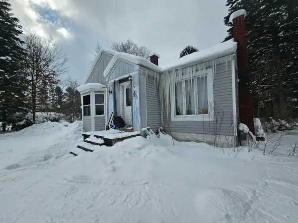 2665 Whitehall Road, Muskegon, MI 49445