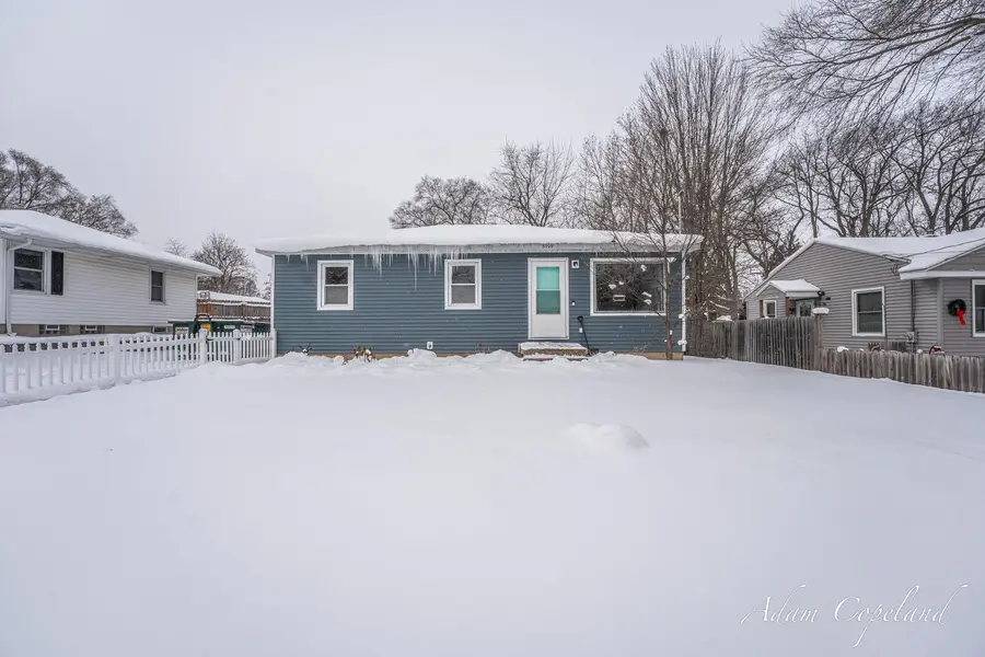 3709 Boone Avenue Sw, Wyoming, MI 49519 - Image #2