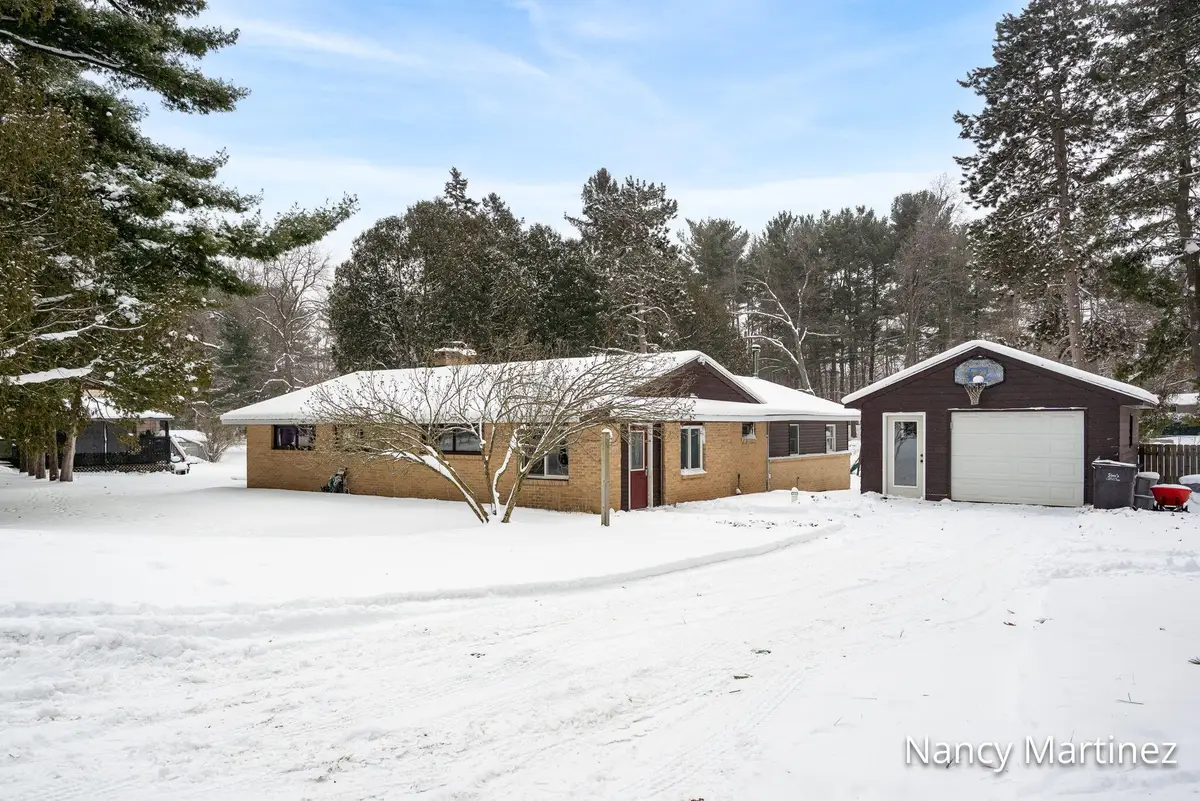 1301 Waukazoo Street, Hastings, MI 49058 - Image #1