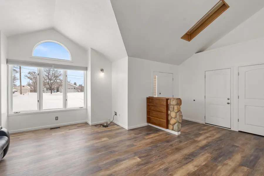 472 Burrwood Avenue, Portage, MI 49002 - Image #2