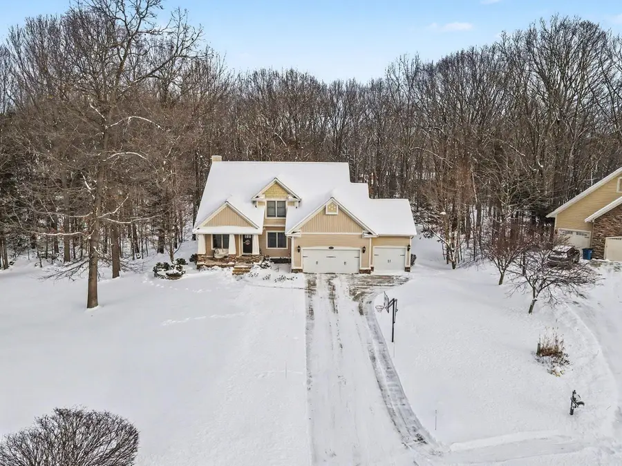 16492 W Willow Drive, Spring Lake, MI 49456 - Image #2