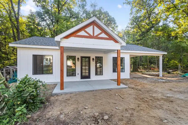 410 W G Avenue W, Kalamazoo, MI 49004