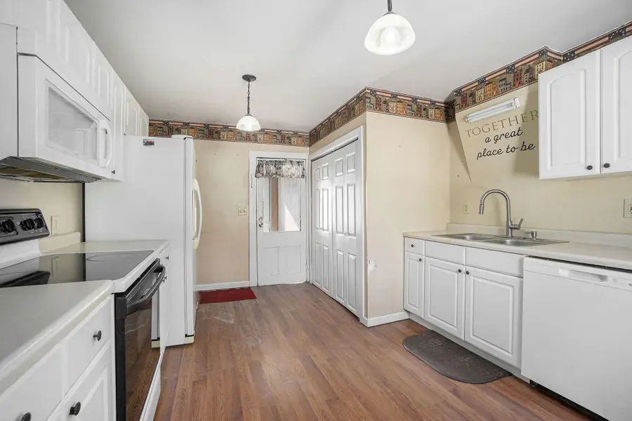 317 S Parham Road, Bronson, MI 49028 - Image #3