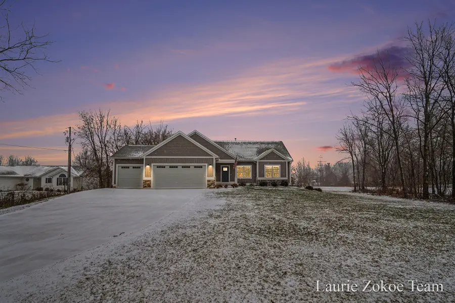 671 Leonard Street Nw, Grand Rapids, MI 49534 - Image #3