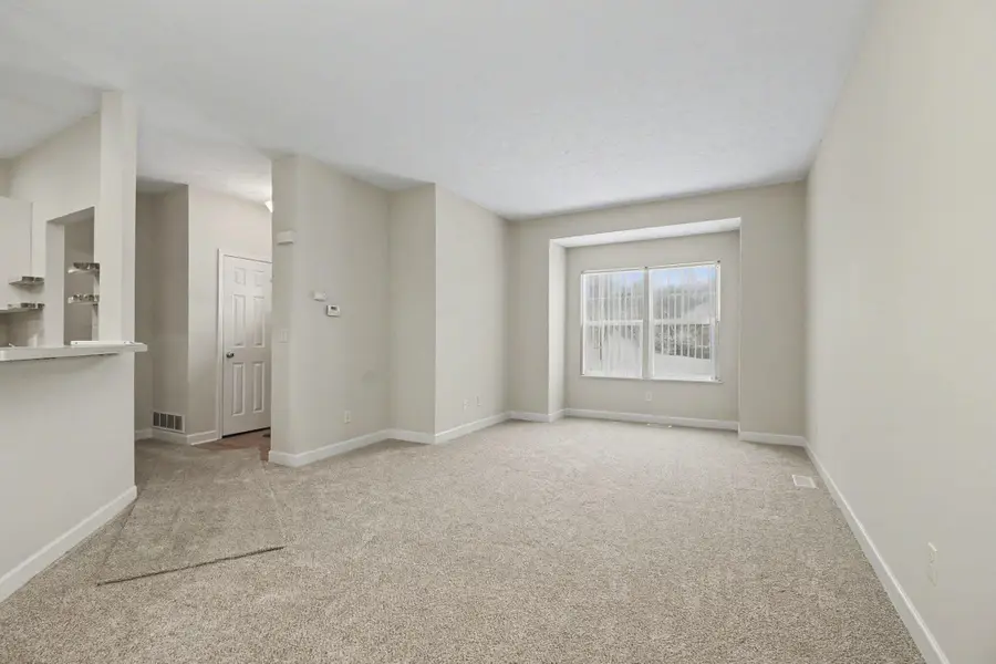 4310 St Annes Avenue Se, Kentwood, MI 49512 - Image #2