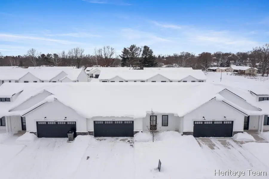 6645 Croft Lane #30, Hudsonville, MI 49426 - Image #2