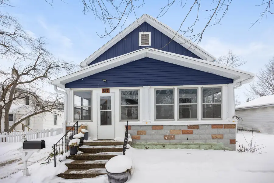 517 Elm Street Se, Lowell, MI 49331 - Image #2