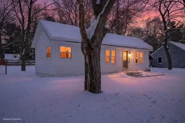 902 Wilson Avenue, Norton Shores, MI 49441