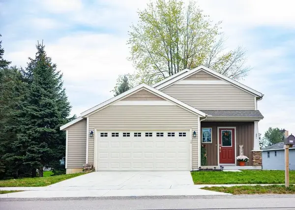 451 Tentree Street Nw, Sparta, MI 49345