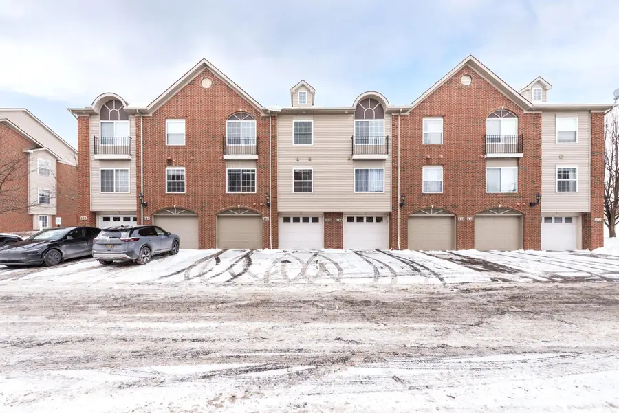 120 W Oakbrook Drive, Ann Arbor, MI 48103 - Image #2