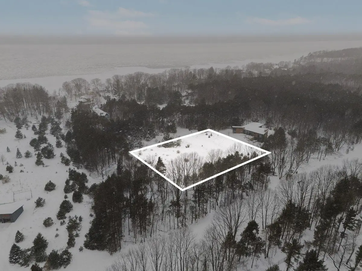 17210 Beachview Drive, West Olive, MI 49460 - Image #1