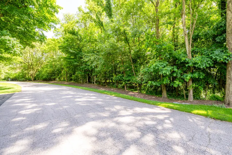 4172 Pine Wood Drive, Benton Harbor, MI 49022 - Image #2