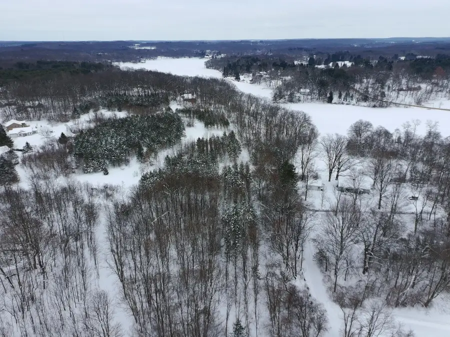 55901 Colby Street, Dowagiac, MI 49047 - Image #3