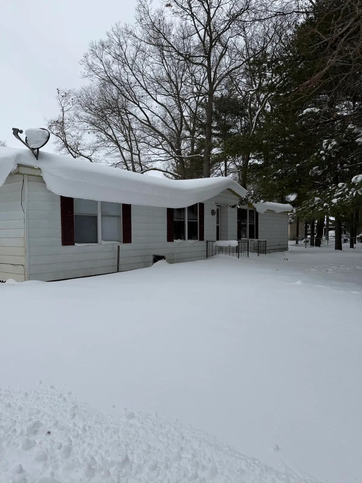 609 Carr Road, Muskegon, MI 49442 - Image #1