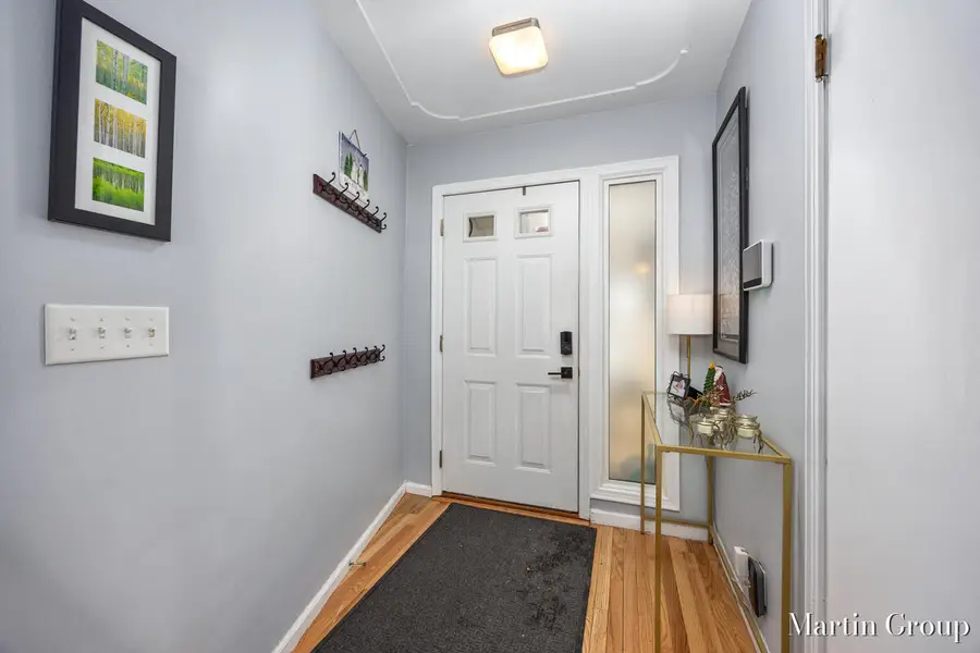 2937 Lake Drive Se, Grand Rapids, MI 49506 - Image #2