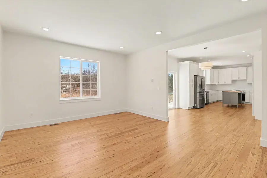 6267 Creekside Circle, Ypsilanti, MI 48197 - Image #2