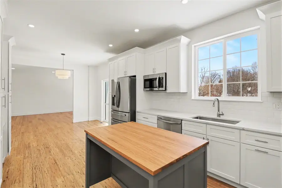 6267 Creekside Circle, Ypsilanti, MI 48197 - Image #3