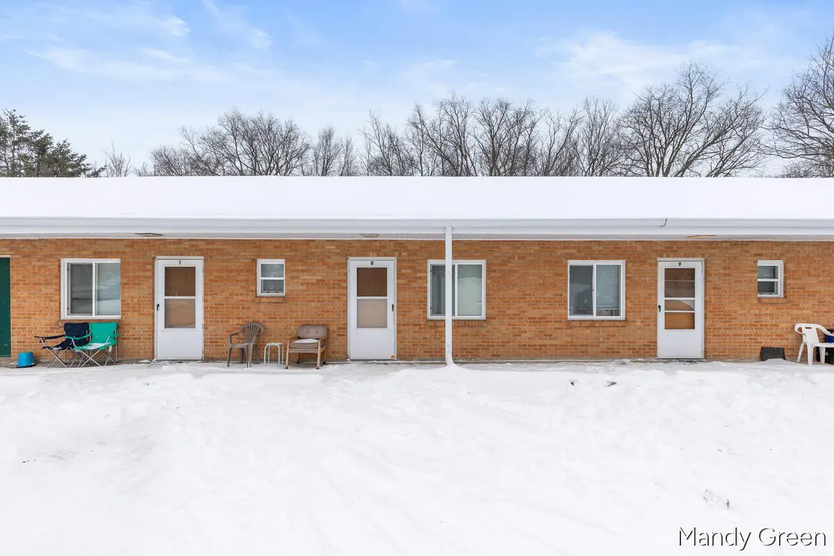 9896 11 Mile Road, Mecosta, MI 49332 - Image #1