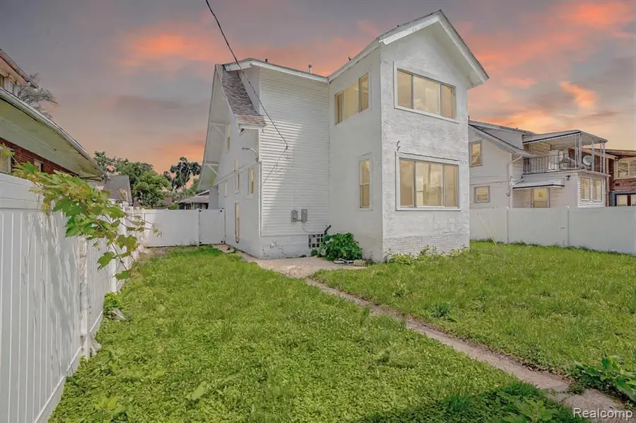 163 Moss Street, Highland Park, MI 48203 - Image #2