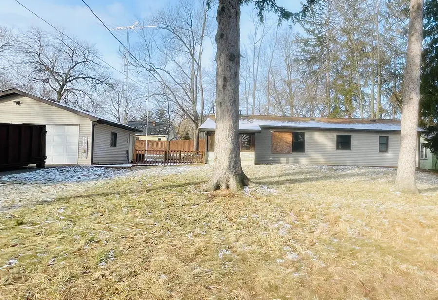 242 Kenneth Street, Jackson, MI 49201 - Image #2