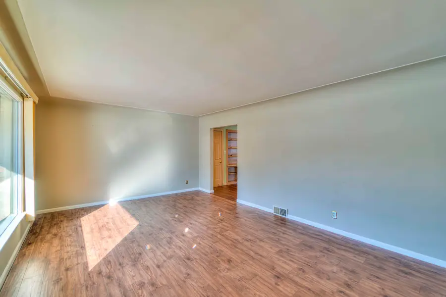 1031 S Durand Street, Jackson, MI 49203 - Image #3