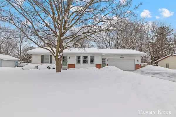 3665 Remembrance Road Nw, Grand Rapids, MI 49534