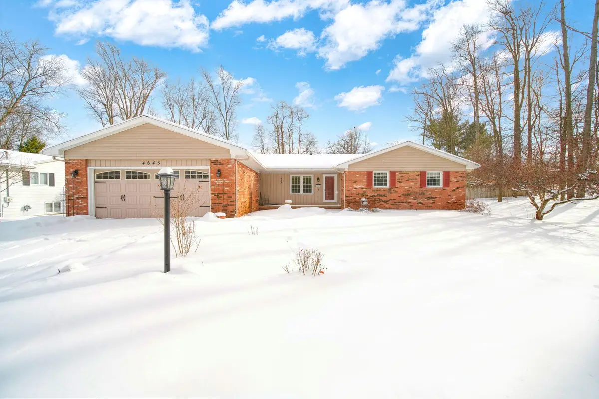 4845 Firethorne Drive, Jackson, MI 49201 - Image #1