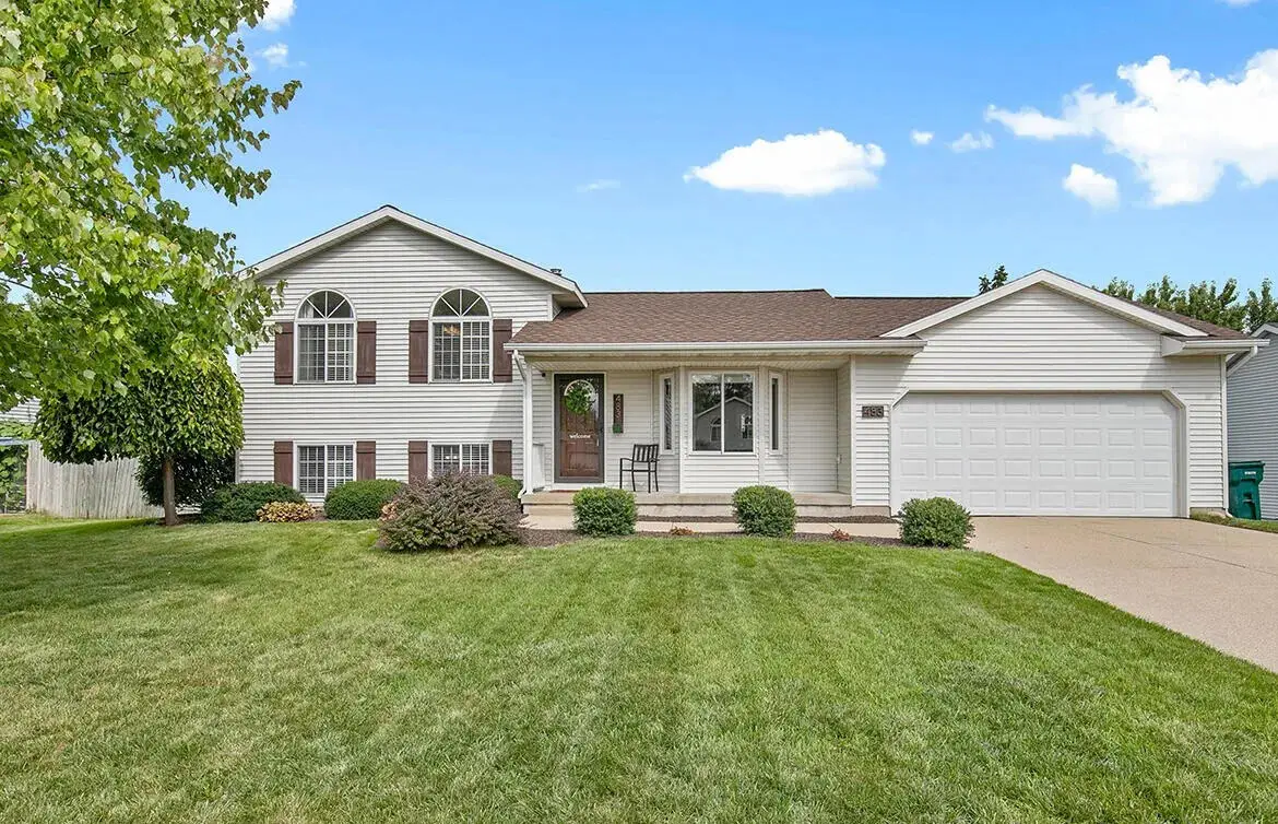 483 Sunbrook Street Se, Grand Rapids, MI 49508 - Image #1