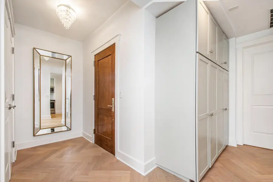 27 Library Street Ne #404, Grand Rapids, MI 49503 - Image #3